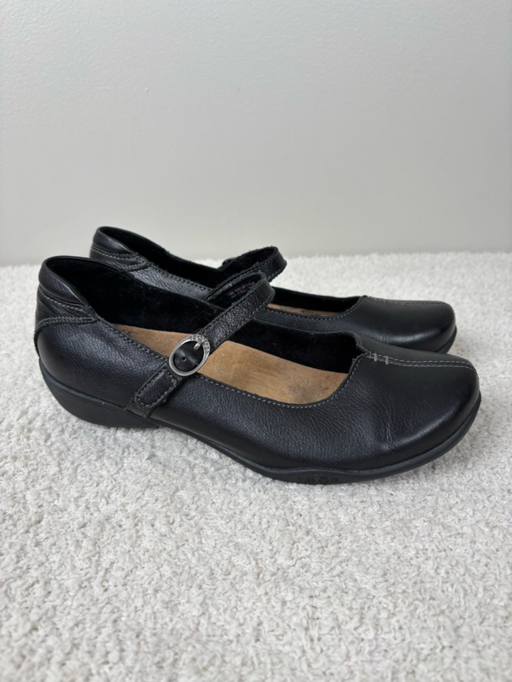 Taos Shoes Womens 7.5 Black Ta Dah Mary Jane Casual Comfort Leather Arch Support